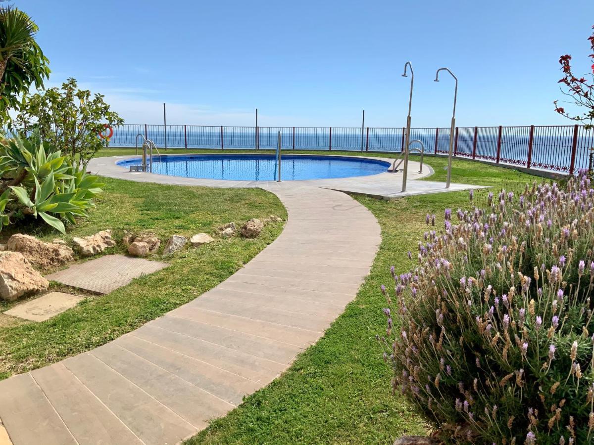 Apartamento De 2 Dormitorios, Gran Terraza, Vistas Al Mar Cerca Playa Carvajal Бенальмадена Экстерьер фото