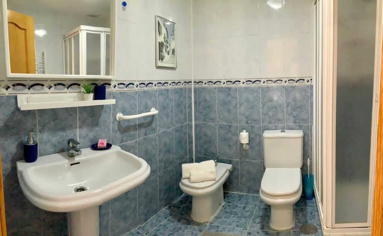 Apartamento De 2 Dormitorios, Gran Terraza, Vistas Al Mar Cerca Playa Carvajal Бенальмадена Экстерьер фото